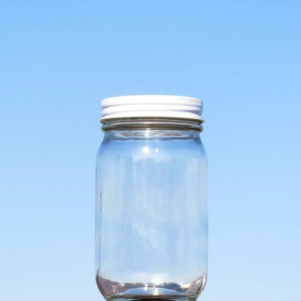 こちらの商品に付属するのは実用に問題の無い小さな傷や凹みのついたＢ級品のキャップです。密封性には問題ございませんので自家用にどうぞ！沖縄県と北海道のお客様は１箱購入時は送料半額・２箱以上購入で送料無料とさせて頂きますので宜しくお願い致します...