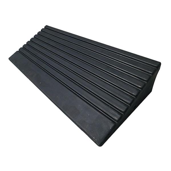 のりいれ隊 100H本体  (段差解消ゴムスロープ）AR-4080 H95×D250×W600mm  黒色 (8kg) １枚 アラオ  AR4080　自転車　介護　犬用　ドッグスロープ