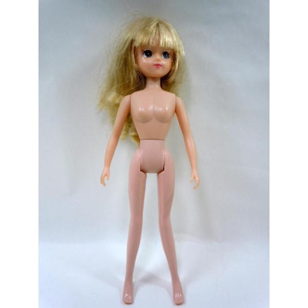 リカちゃん人形他 髪 ゴールド パーマ 右肩破損あり パンツ無 Buyee Servicio De Proxy Japones Buyee Compra En Japon