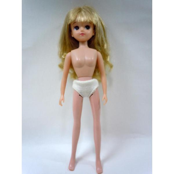 リカちゃん人形他 髪 ゴールド パーマ 左肩割れあり Buyee Buyee Japanese Proxy Service Buy From Japan Bot Online