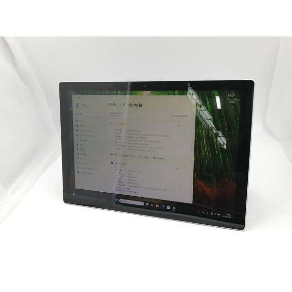 ■分類：Windowsタブレット■ランク：ランクC■メーカー：Microsoft■製造番号：035459201353■備考：状態：画面上部色ムラ、外装塗装剥がれ箇所複数、インカメラレンズ内にホコリの混入あり(撮影に支障なし) 付属品：本体の...