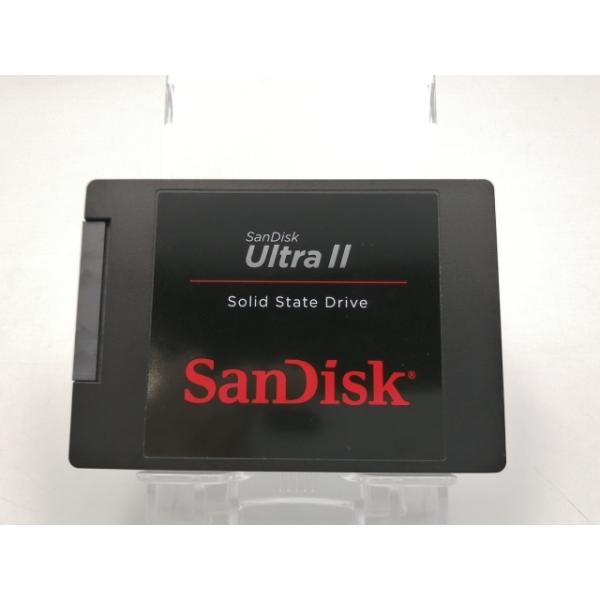■分類：SSD■ランク：中古■メーカー：SanDisk■製造番号：172115420572■備考：付属品：本体のみ■保証期間：１週間■注意事項：お客様のモニター発色の具合によって、実際の商品と色合いが異なる場合があります。