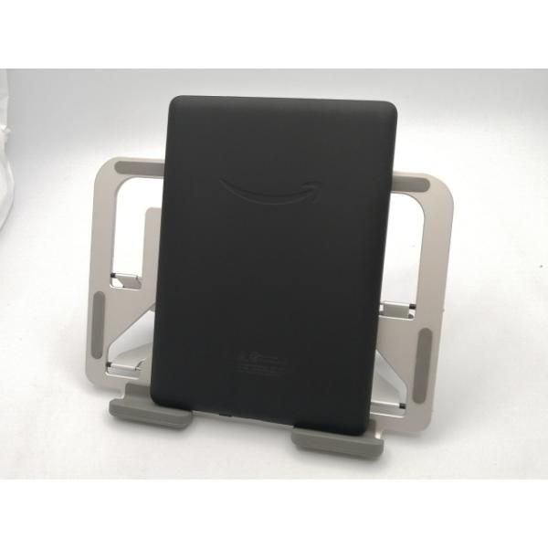 ■分類：タブレット■ランク：ランクA■メーカー：Amazon■製造番号：G001PX1114640U5D■備考：OS：5.18.6 状態：背面パネルにスレ・テカりあり。 付属品：箱、印刷物、USB-Cケーブル■保証期間：１ヶ月■注意事項：お...