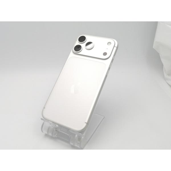 中古】Apple 国内版 【SIMフリー】 iPhone 17 Pro Max 256GB シルバー