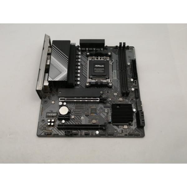 ■分類：マザーボード■ランク：中古■メーカー：ASRock■製造番号：HAM0XB152687■備考：BIOS ver：4.03 付属品：箱、印刷物、SATAケーブルx2、M.2ネジx2■保証期間：１週間■注意事項：お客様のモニター発色の具...