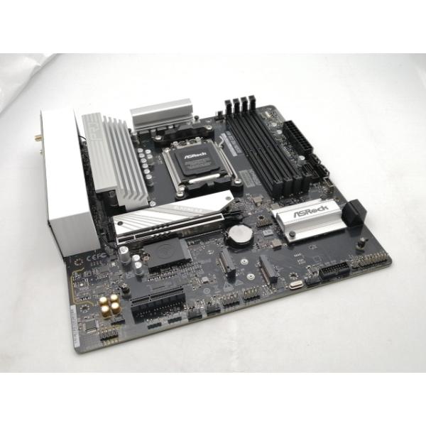 ■分類：マザーボード■ランク：中古■メーカー：ASRock■製造番号：J7FMUA091455■備考：BIOS ver：4.03 付属品：箱、SATAケーブルx2、Wi-Fiアンテナx2、クイックインストレーションガイド、規制に関する通知書...