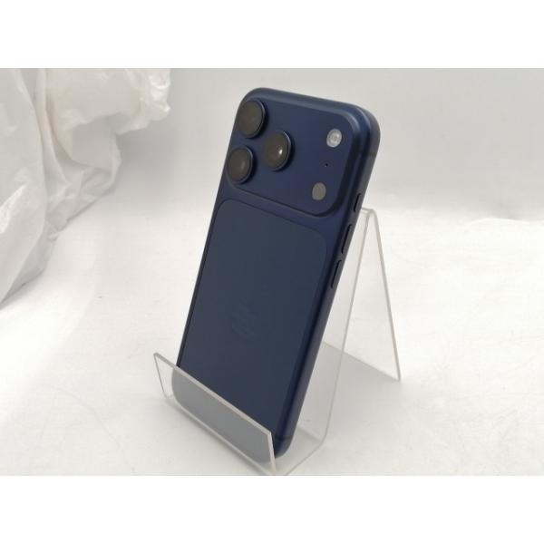 中古】Apple 国内版 【SIMフリー】 iPhone 17 Pro 256GB ディープ