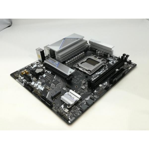 ■分類：マザーボード■ランク：中古■メーカー：ASRock■備考：BIOS ver：3.15.G 付属品：I/Oシールド、ネジ類■保証期間：１週間■注意事項：お客様のモニター発色の具合によって、実際の商品と色合いが異なる場合があります。