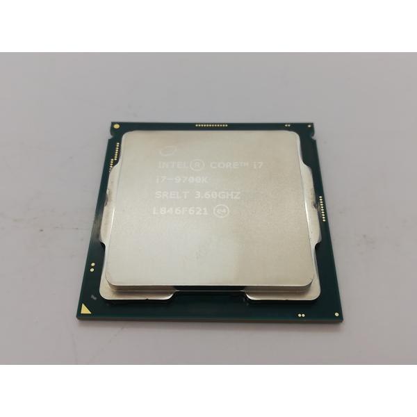 ■分類：CPU■ランク：中古■メーカー：Intel■製造番号：00930■備考：付属品：本体のみ■保証期間：１週間■注意事項：お客様のモニター発色の具合によって、実際の商品と色合いが異なる場合があります。