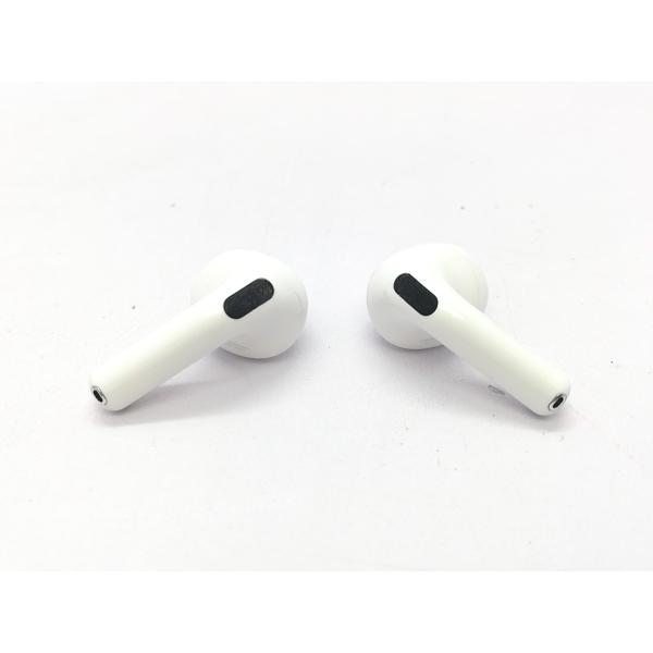 中古】Apple AirPods 4 アクティブノイズキャンセリング搭載モデル