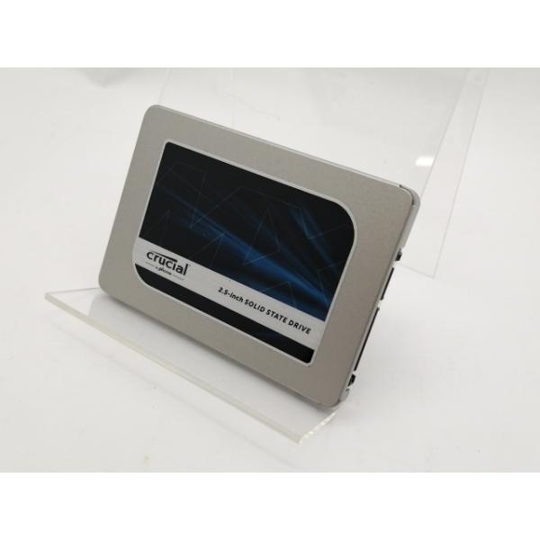 ■分類：SSD■ランク：中古■メーカー：Crucial■製造番号：SN:2406E8964F00■保証期間：１週間■注意事項：お客様のモニター発色の具合によって、実際の商品と色合いが異なる場合があります。