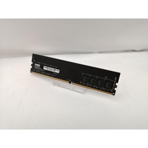 ■分類：メモリー■ランク：中古■メーカー：DDR4■製造番号：7709■備考：KLeVV 型番：KD48GU881-26N190A 付属品：本体のみ■保証期間：１週間■注意事項：お客様のモニター発色の具合によって、実際の商品と色合いが異なる...