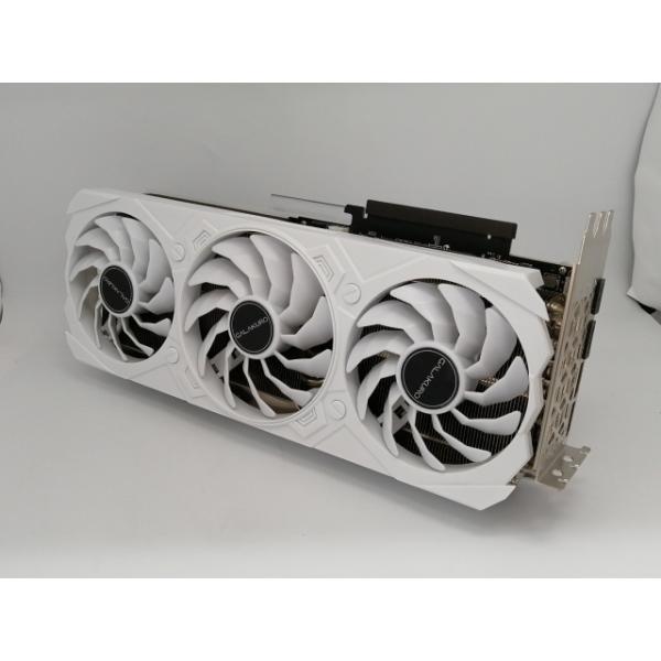 ■分類：ビデオボード■ランク：中古■メーカー：玄人志向■製造番号：O650031018■備考：状態：外装スレ/ヒートシンク内ホコリ付着 付属品：箱、印刷物、16pin to 8pin x2アダプター、1-Click sync pro ケーブ...