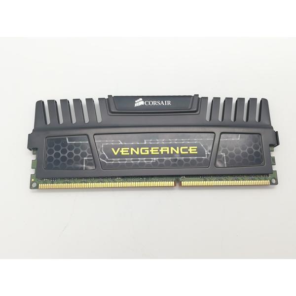 ■分類：メモリー■ランク：中古■メーカー：DDR3■製造番号：3357■備考：CORSAIR [両面実装][ヒートシンク付き] 付属品：本体のみ■保証期間：１週間■注意事項：お客様のモニター発色の具合によって、実際の商品と色合いが異なる場合...