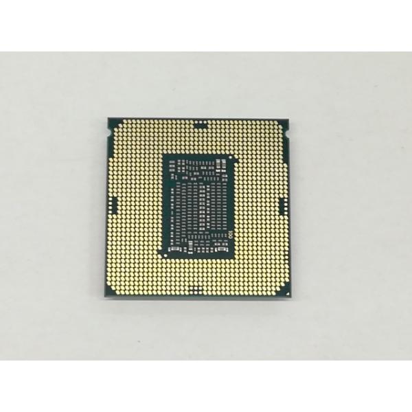 ■分類：CPU■ランク：中古■メーカー：Intel■製造番号：1486■備考：SR3X5 状態：基盤にキズ 付属品：本体のみ■保証期間：１週間■注意事項：お客様のモニター発色の具合によって、実際の商品と色合いが異なる場合があります。