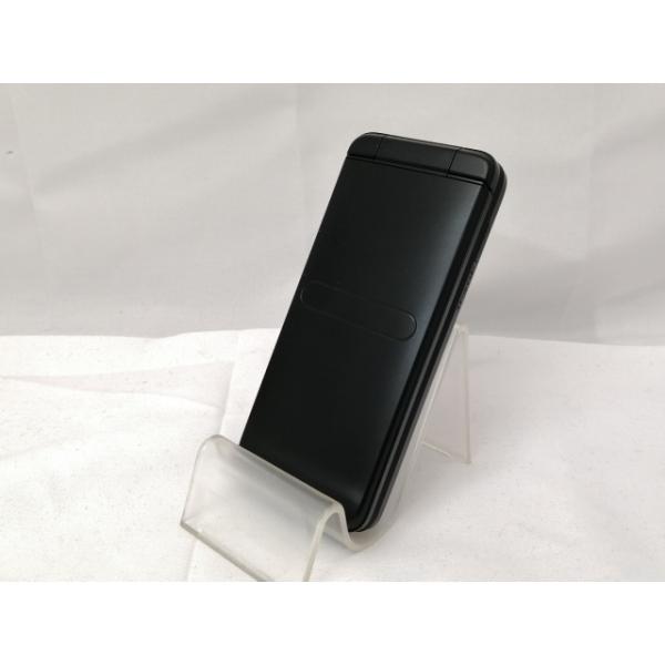 ■分類：携帯電話■ランク：ランクB■メーカー：KYOCERA■製造番号：356617221065700■備考：利用制限：○状態：全体にキズ/スレ※バッテリ消耗付属品：本体のみ■保証期間：１ヶ月■注意事項：お客様のモニター発色の具合によって、...