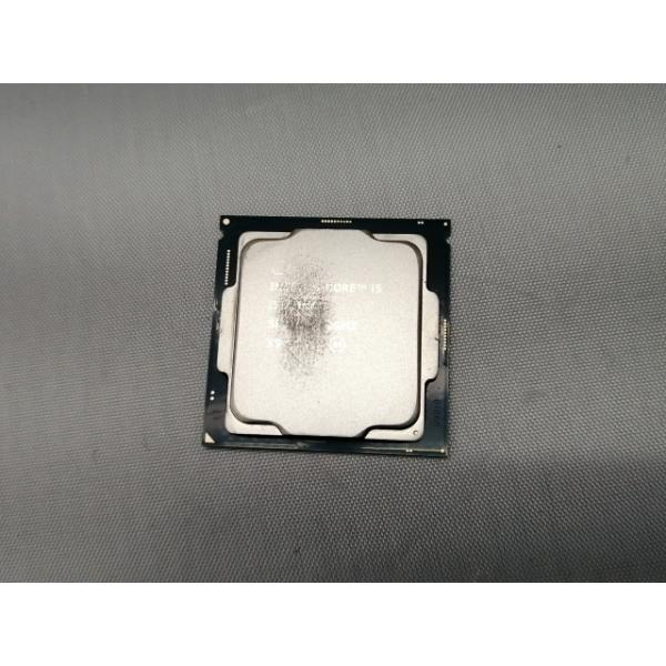 ■分類：CPU■ランク：中古■メーカー：Intel■製造番号：U8S03F1004666■備考：SRF6M 状態：ヒートスプレッタ削れ 付属品：箱、ファン■保証期間：１週間■注意事項：お客様のモニター発色の具合によって、実際の商品と色合いが...