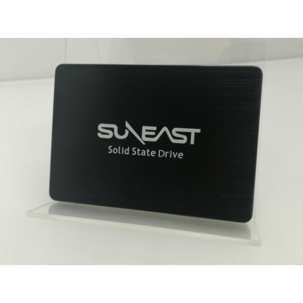 ■分類：SSD■ランク：中古■メーカー：各社2.5SSD■備考：電源投入回数：805回/使用時間：585時間(1月時点) SE800(SUNEAST) 付属品：本体のみ■保証期間：１週間■注意事項：お客様のモニター発色の具合によって、実際の...