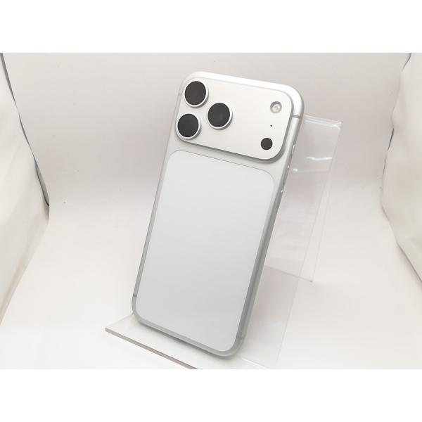 中古】Apple 国内版 【SIMフリー】 iPhone 17 Pro Max 1TB シルバー 