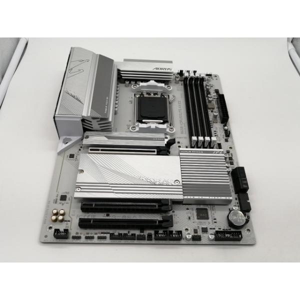 中古】GIGABYTE B650 AORUS ELITE AX ICE B650/AM5/ATX【秋葉2号】保証