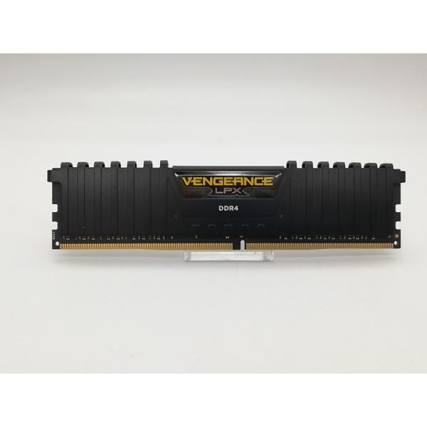 ■分類：メモリー■ランク：中古■メーカー：DDR4■製造番号：CO 2945 2946■備考：Corsair/ver5.29 VENGEANCE LPX 片面計8枚 付属品：本体のみ■保証期間：１週間■注意事項：お客様のモニター発色の具合に...