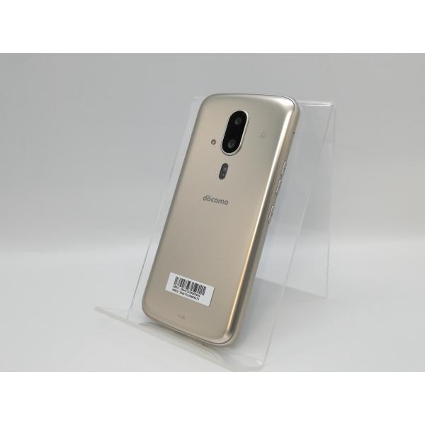 中古】FCNT docomo 【SIMフリー】 らくらくスマートフォン ゴールド
