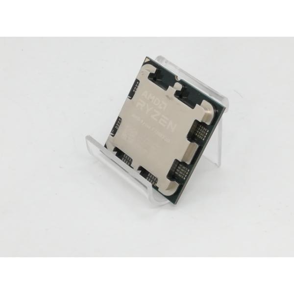 中古】AMD Ryzen 7 7800X3D (4.2GHz/TC:5GHz) BOX AM5/8C/16T/L3 96MB