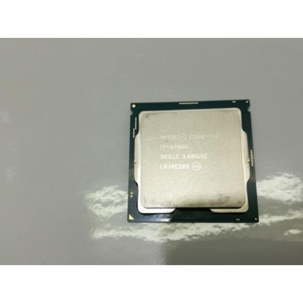 中古】Intel Core i7-9700K (3.6GHz/TB:4.9GHz/SRG15/R0) bulk LGA1151