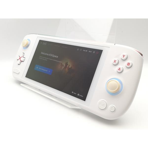 ■分類：Windowsタブレット■ランク：ランクB■メーカー：AYANEO■製造番号：6974817420211■備考：★Windowsクリーンインストール品★状態：スティック部に変色がございます。付属品：箱、ACアダプタ、ケーブル、印刷物...