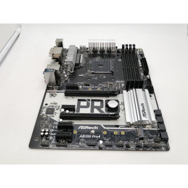 ■分類：マザーボード■ランク：中古■メーカー：ASRock■製造番号：88M0XB261185■備考：BIOS ver：P5.00付属品：箱、I/Oパネル、マニュアル類、サポートDVD、M.2固定ネジ■保証期間：１週間■注意事項：お客様のモ...