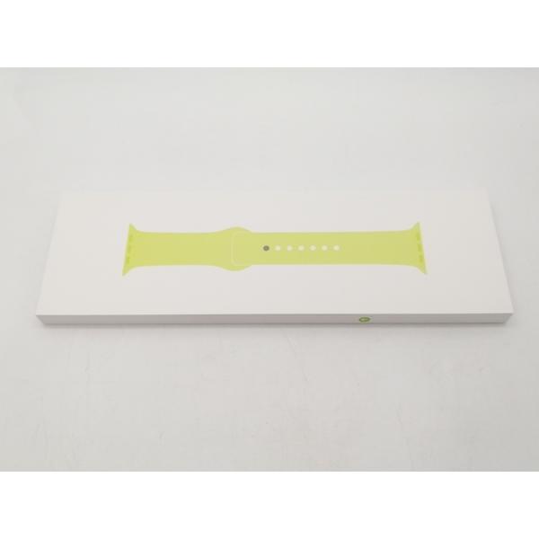 ■分類：ウェアラブル端末■ランク：未使用■メーカー：Apple■製造番号：-■備考：★未使用・未開封★46mm/ ネオンイエロー■保証期間：３ヶ月■注意事項：お客様のモニター発色の具合によって、実際の商品と色合いが異なる場合があります。