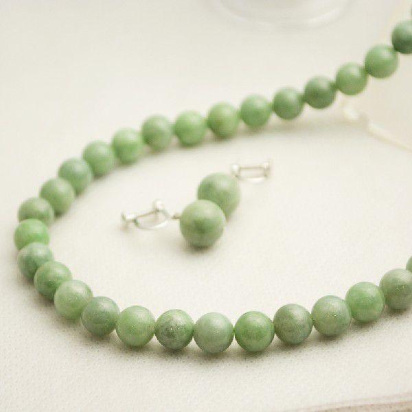 ミャンマーの翡翠のトンボダマ60点セツト。 ミャンマーの翡翠のトンボダマ60点セツト。