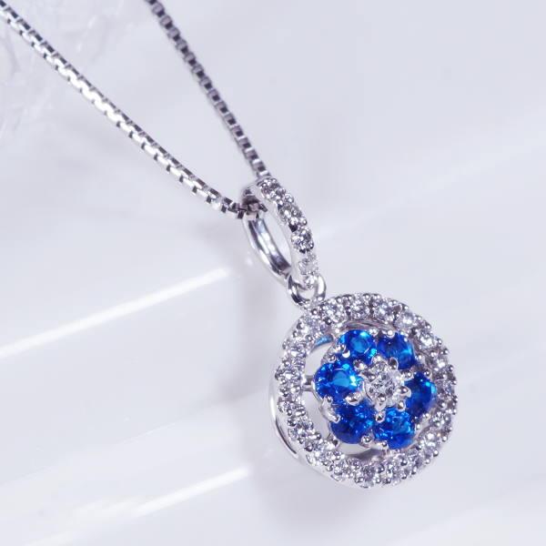 アウイナイト ダイヤ ペンダントネックレス フラワー プラチナ