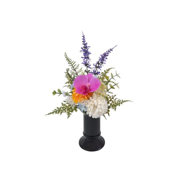 生花と見違えるようなクオリティーの高い上質なシルクフラワーをメインに、プリザのカスミ草と小花が可憐な小さな仏花です。店頭販売でも人気の商品です。枯れたり萎れたりしないので、日々のお手入や水替え不要です。 花粉や香がないのでアレルギーの方も安...