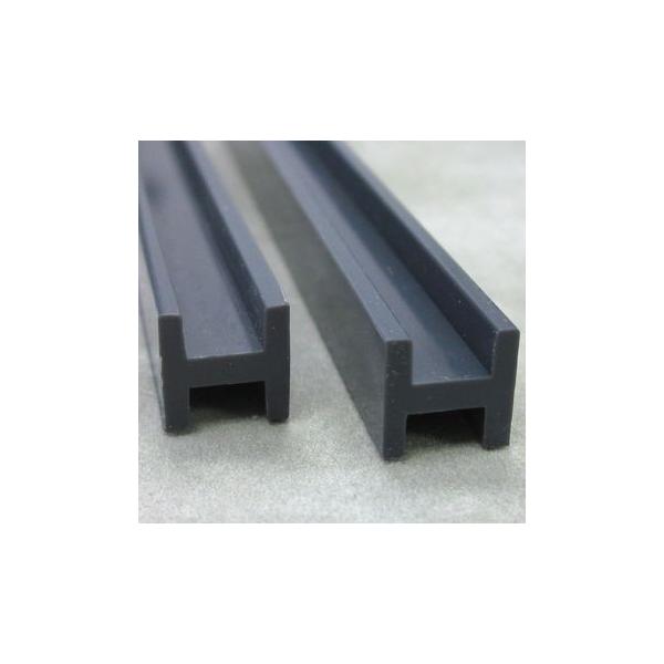 材質：ABS樹脂カラー：ダークグレイ【サイズ】(縦×横)mm：14.3 x 14.3厚み：2.2mm長さ：750mm＊この他にABS製のH型鋼は各サイズがあります。