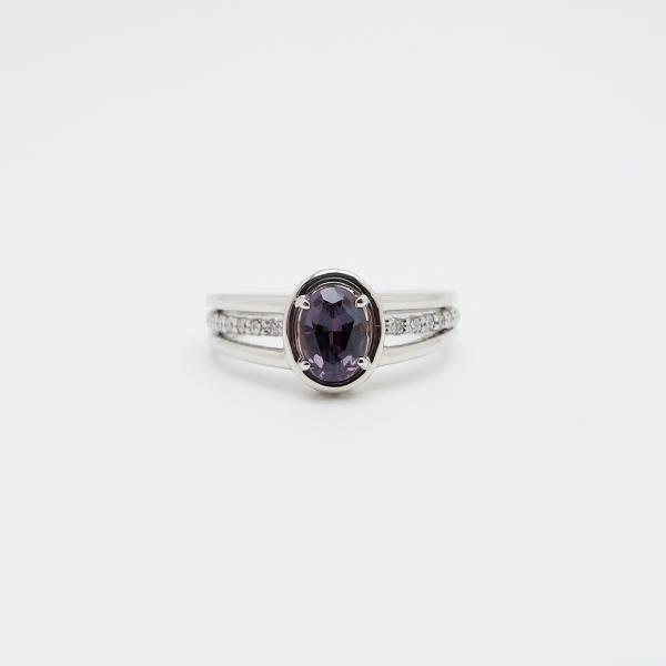 プラチナpt900 リング　アレキサンドライト　ブラジル産　ダイヤ　12号 アレキサンドライト（ブラジル産） ダイヤモンド リング 0.66ct 0.23ct