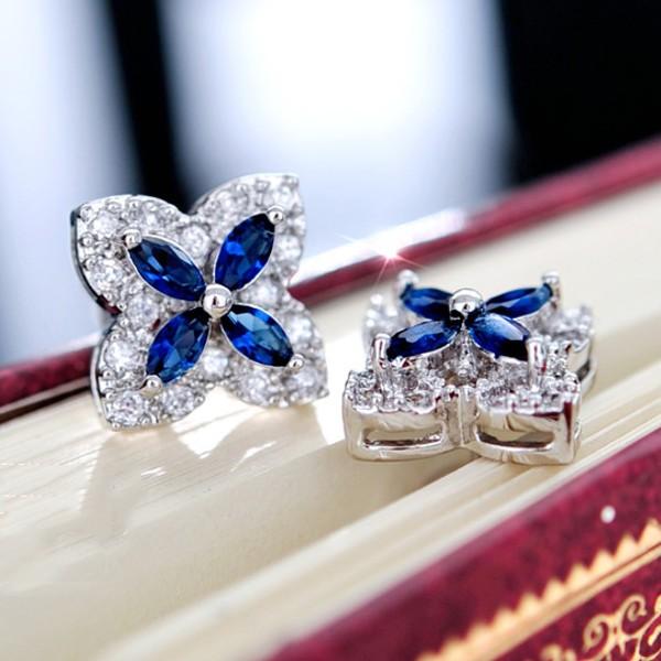 sAX fB[X   K18RGP a a NX}X ̓ ` AM[Ή