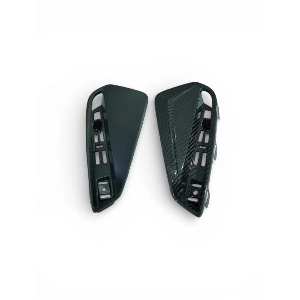 AutomotivePassion Audi RS3 8Y.5 GEN 2 CARBON REAR BUMPER TRIM INSERT REPLACEMENTS (GEN 2 FL) ���i�摜2