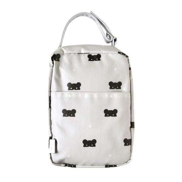 【商品名】　10mois(ディモワ) ワンタッチおむつポーチ(フラップ付き) ベアマスク 1個 (x 1) 19151012 【商品説明】　・[サイズ]本体:約20×15×マチ7.5cm,おしりふき取り出し口:約12×8cm・[商品の特徴]...