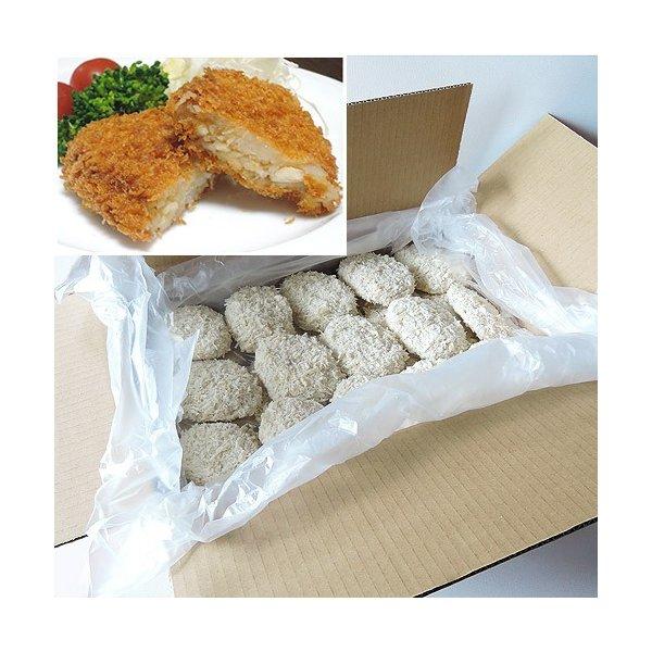 富山湾の宝石 白エビを、お惣菜 コロッケに仕上げました。サクッと香ばしい衣の中には、低温熟成させて甘味を引き出したホクホクの北海道産ジャガイモや玉ねぎに、網元直送の新鮮な白エビを海洋深層水で下処理し、たっぷり詰め込みました。特許製品のパン粉...