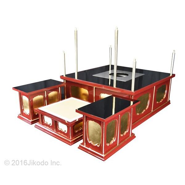 寺院仏具】朱塗り 3.5尺 一重護摩壇・大壇 脇机2台 密教法具 寺院仏具】朱塗り 3.5尺 一重護摩壇・大壇 脇机2台 密教法具