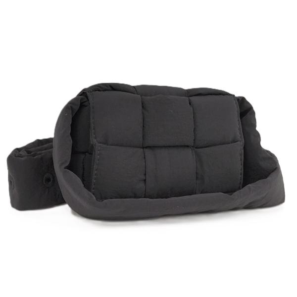 BOTTEGA VENETA ボッテガヴェネタ パデッドテック カセット ナイロンバック ショルダーバッグ ブラック BOTTEGA VENETA（ボッテガ・ヴェネタ） バデット テック カセット