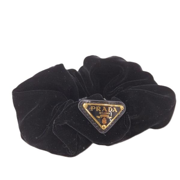 【当日発送】PRADA ベルベット ブラック シュシュ PRADA（プラダ） シュシュ ヘアアクセサリー ベルベット ブラック : JJ