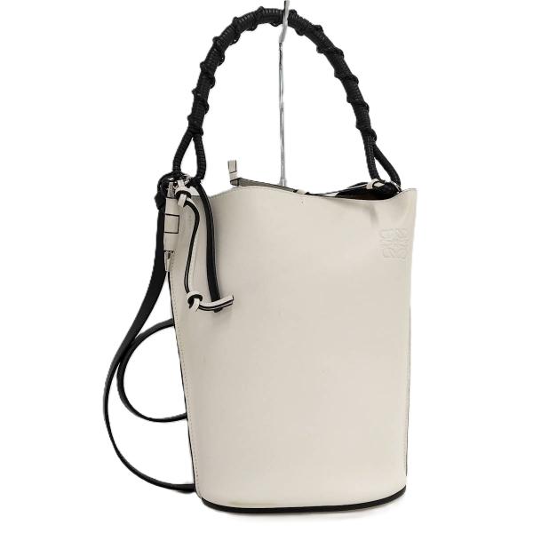 LOEWE ホワイトレザー ショルダーバッグ LOEWE（ロエベ） ゲートバケット 2WAYショルダーバッグ ホワイト系