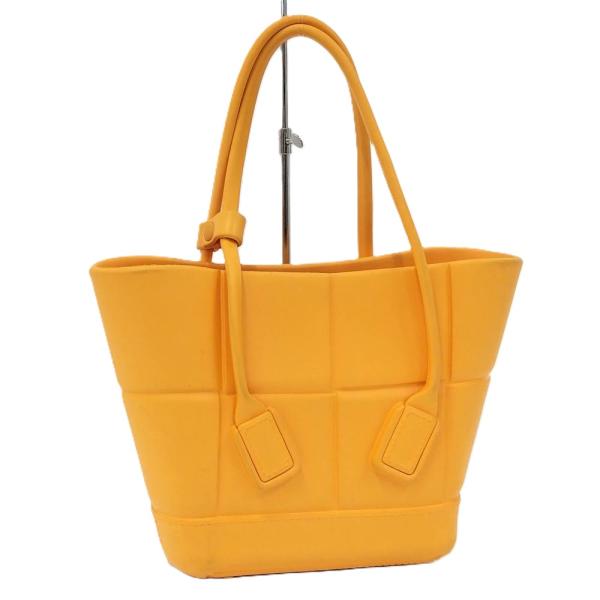 BOTTEGA VENETA（ボッテガ・ヴェネタ） アルコ ラバー トートバッグ