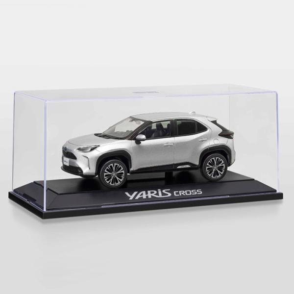 非売品　ヤリスクロス ミニカー 1/30スケール イエロー トヨタ（TOYOTA） 【在庫限り！】ヤリスクロス 1/30ミニカー <1L0