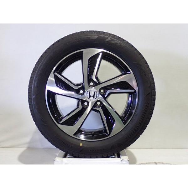 早い者勝ち！中古スタッドレスタイヤ・ホイール4本セット 215/55R17