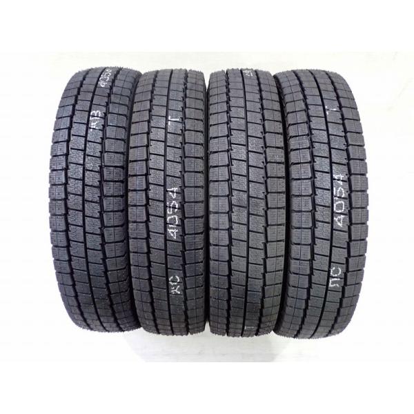 ダンロップスタッドレス155／80R14 88／86N LT深溝 DUNLOP（ダンロップ） 155/80R14 88/86N スタッドレスタイヤ 4本セット