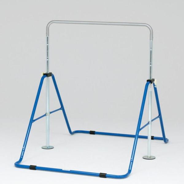 在庫状況：お取り寄せ/お届け：約2週間/◆保育・幼児向、一人用、屋内外兼用◆ご家庭の中や中庭などでご使用いただける子ども用鉄棒◆運動全般の意識に影響する逆上がり、幼児期より鉄棒に慣れ親しみ、運動能力の向上に!！/[T2314TOEILIGHT]