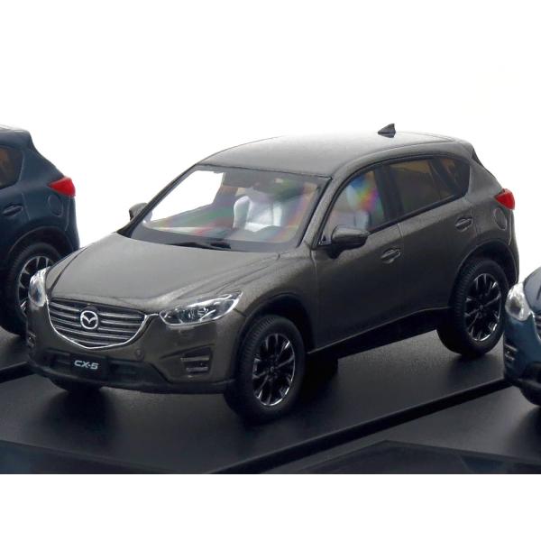 在庫状況：お取り寄せ/お届け：約2週間/2015年12月 発売/※画像はイメージです。実際の商品とは異なる場合がございます。ハイストーリー 1/43 MAZDA CX-5 (2015) チタニウムフラッシュマイカです。
